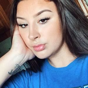 Meet your Posher, Marie